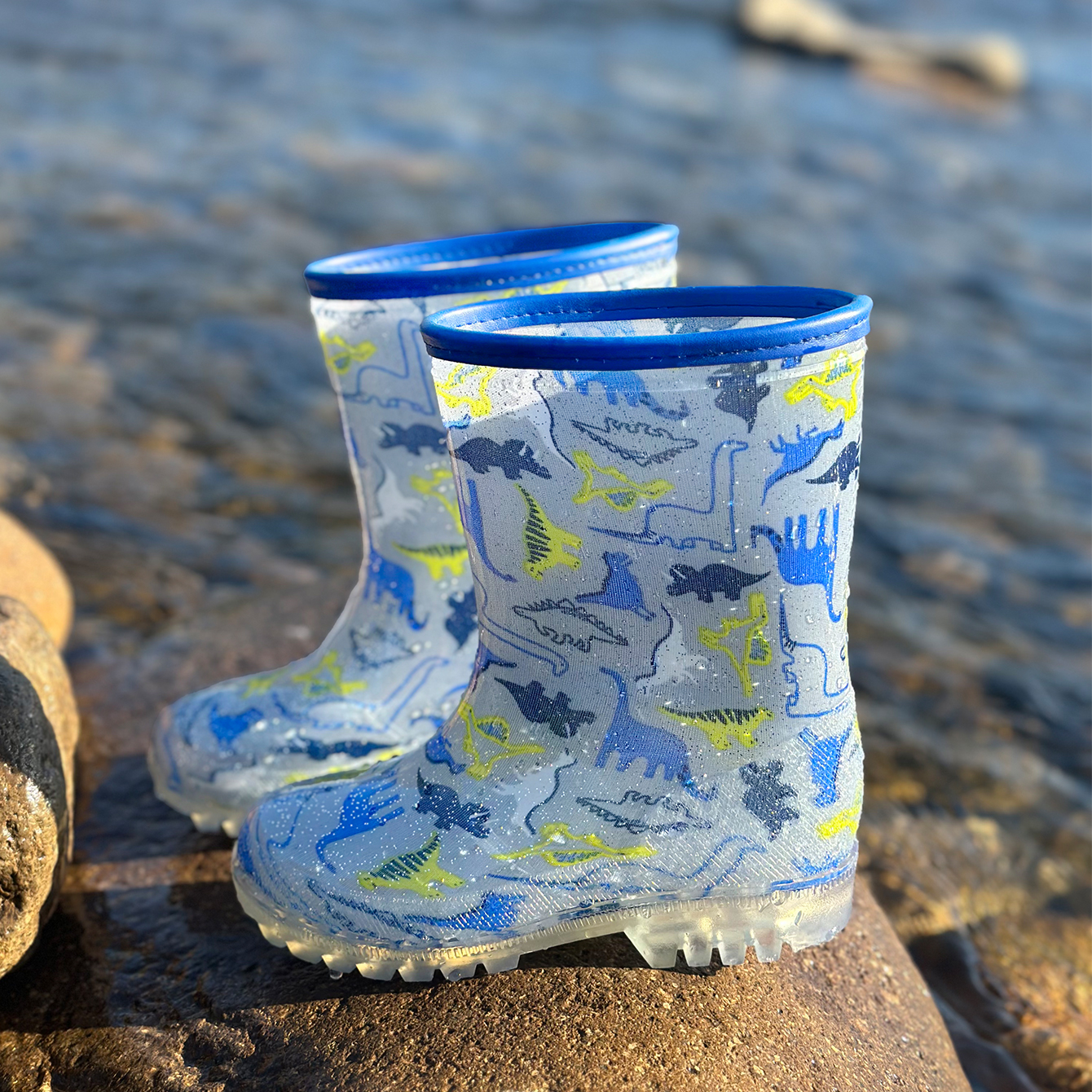 Kids Outdoor Wear - Kids’ Outdoor Cute Cartoon Grey Dinosaur