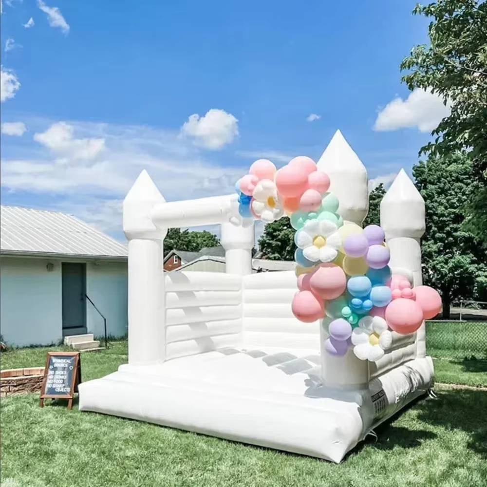 White Inflatable Bounce House  - Kids Outdoor Jumping recensione e prezzo