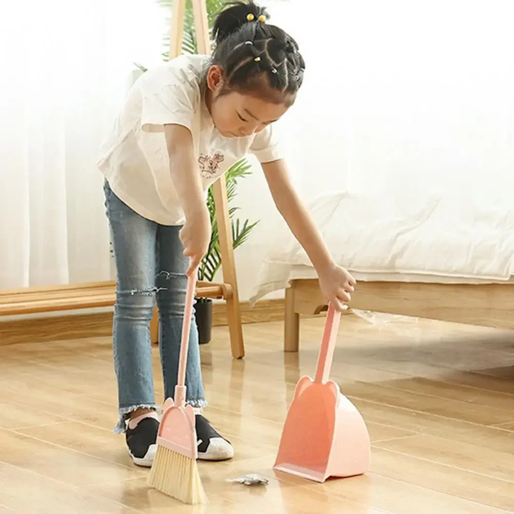 1 Set Mini Children Broom Dust - Kids Outdoor Broom recensione e prezzo